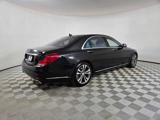 2014 Mercedes-Benz S-Class 550