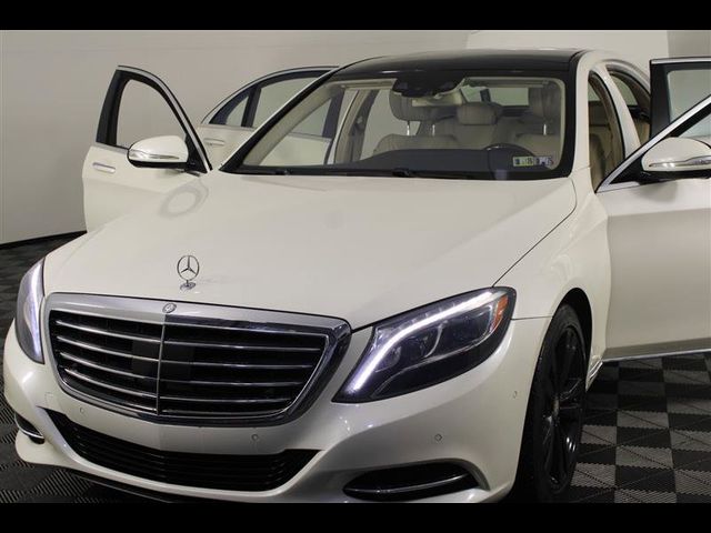 2014 Mercedes-Benz S-Class 550