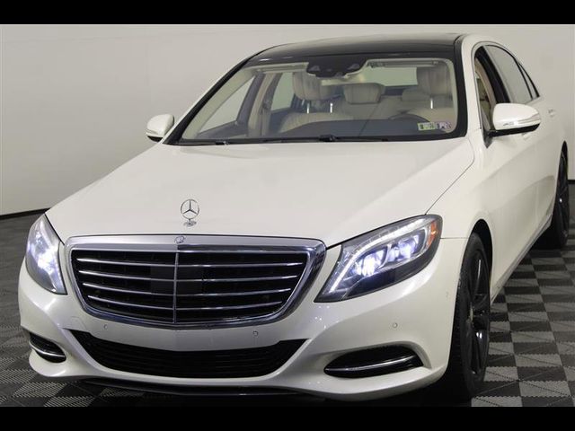 2014 Mercedes-Benz S-Class 550