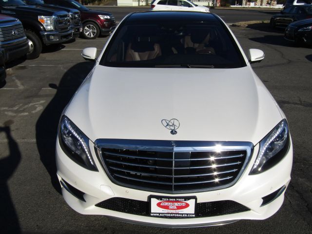 2014 Mercedes-Benz S-Class 550