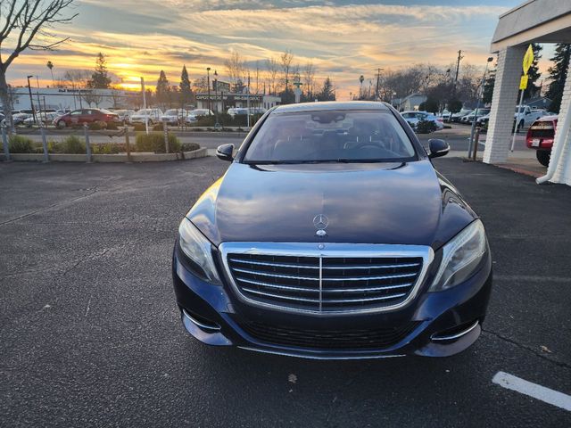 2014 Mercedes-Benz S-Class 550