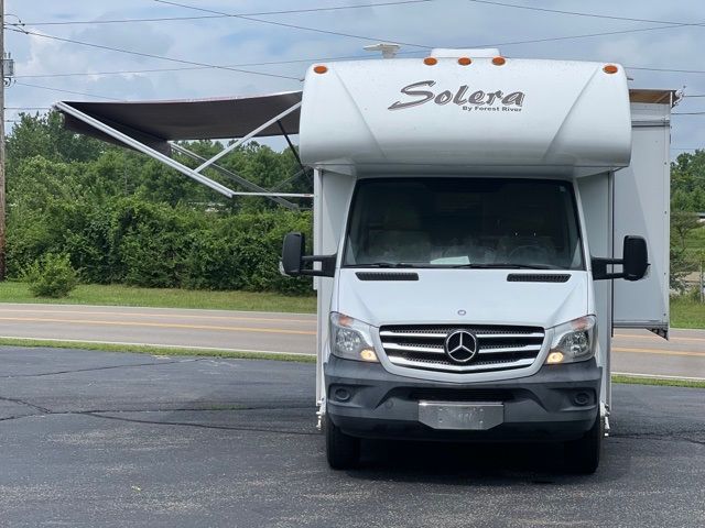 2014 Mercedes-Benz Sprinter Chassis