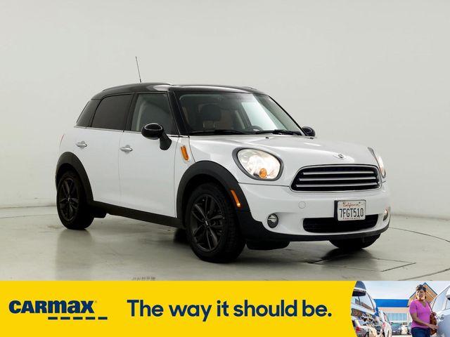 2014 MINI Cooper Countryman Base