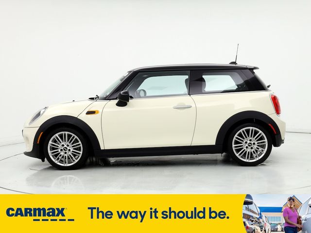 2014 MINI Cooper Hardtop Base