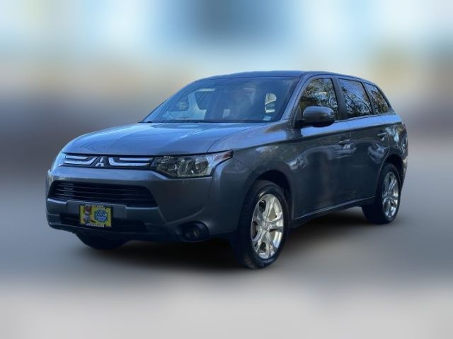 2014 Mitsubishi Outlander SE