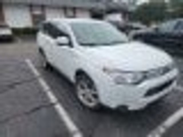 2014 Mitsubishi Outlander GT