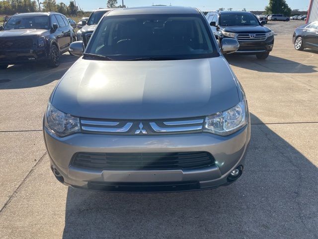 2014 Mitsubishi Outlander SE