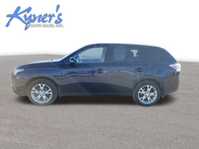 2014 Mitsubishi Outlander SE