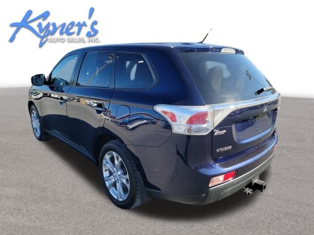 2014 Mitsubishi Outlander SE