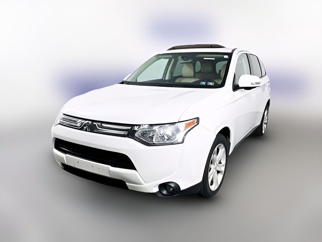 2014 Mitsubishi Outlander SE