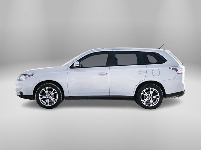 2014 Mitsubishi Outlander SE