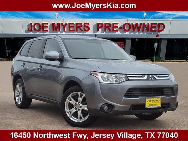 2014 Mitsubishi Outlander SE