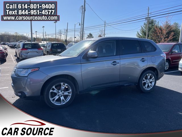 2014 Mitsubishi Outlander SE