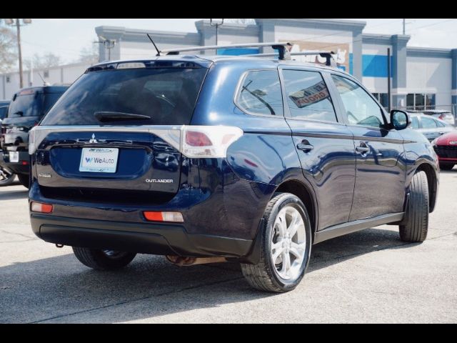 2014 Mitsubishi Outlander SE