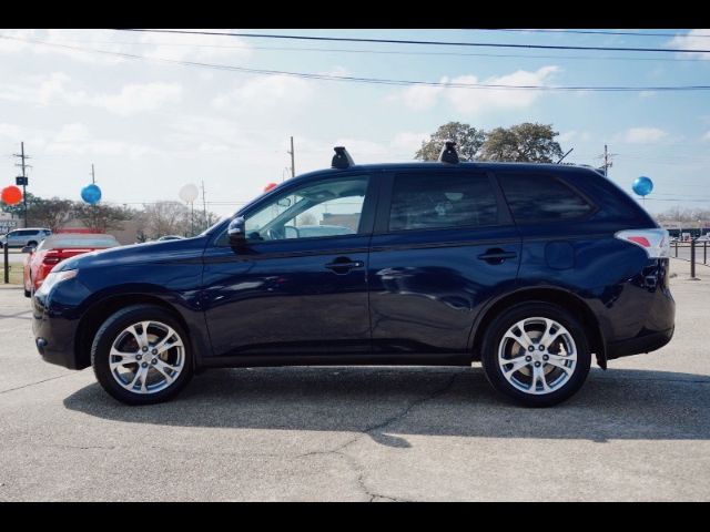 2014 Mitsubishi Outlander SE