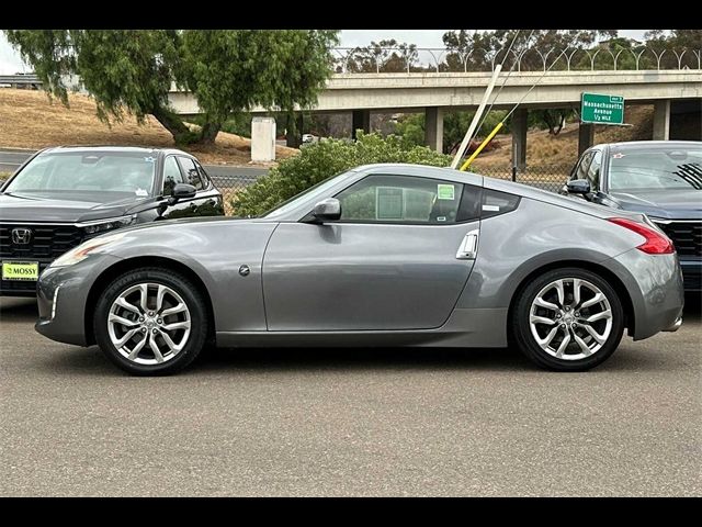 2014 Nissan 370Z Base