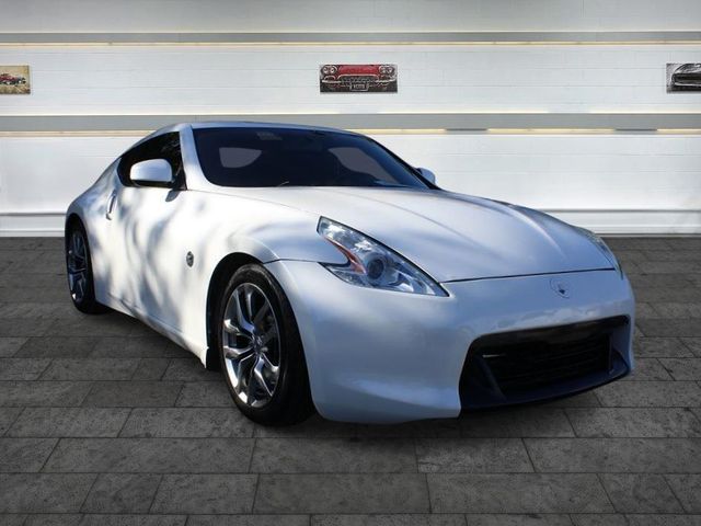 2014 Nissan 370Z Base