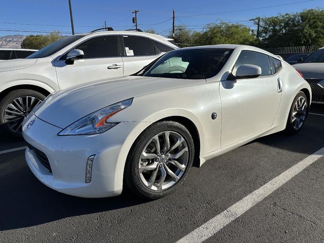 2014 Nissan 370Z Base