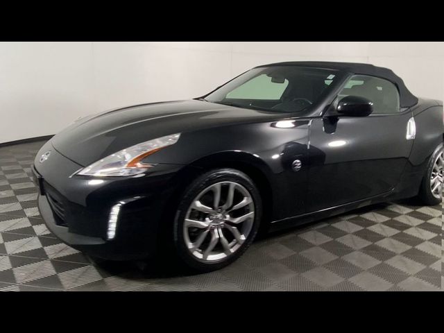 2014 Nissan 370Z Base