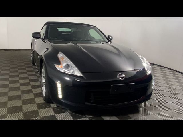 2014 Nissan 370Z Base