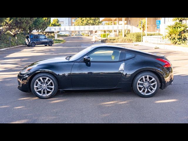 2014 Nissan 370Z Base