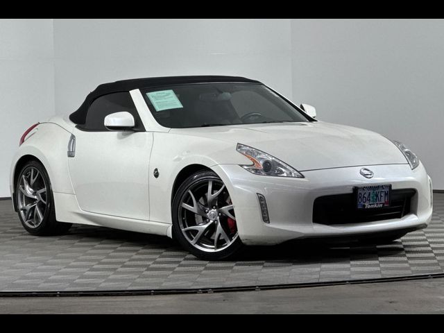 2014 Nissan 370Z Touring