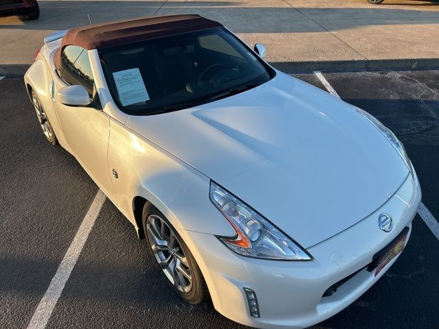 2014 Nissan 370Z Touring