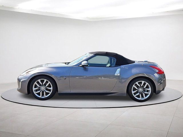 2014 Nissan 370Z Touring