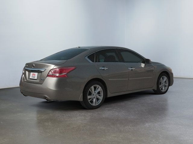 2014 Nissan Altima 2.5 SV