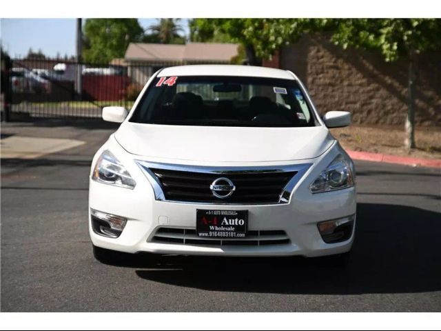 2014 Nissan Altima 2.5 SV