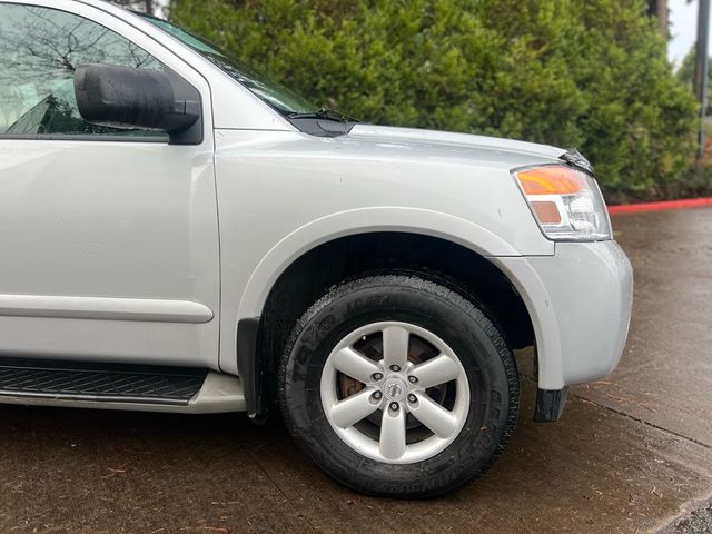 2014 Nissan Armada SV