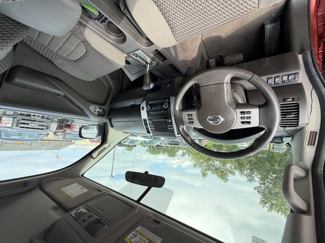 2014 Nissan Frontier SV