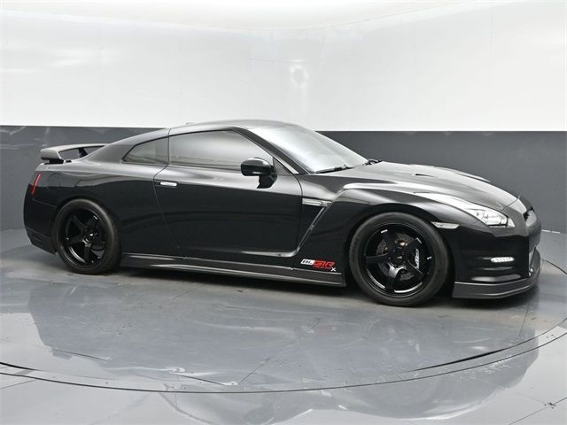 2014 Nissan GT-R Black Edition