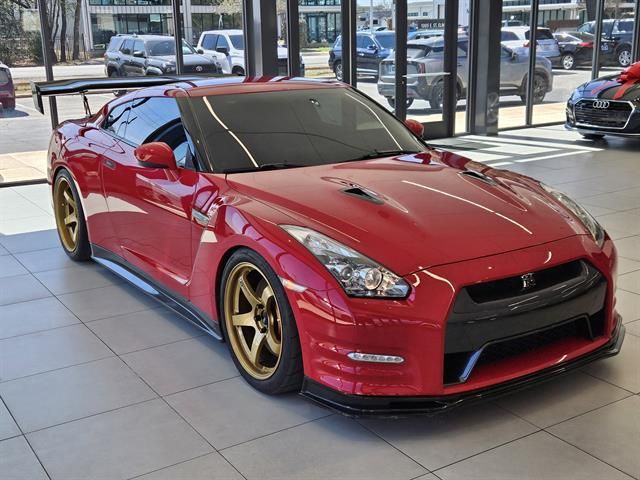 2014 Nissan GT-R Premium