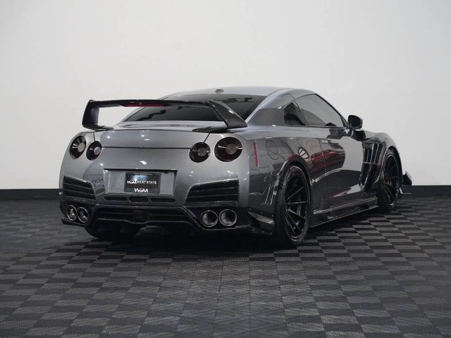 2014 Nissan GT-R Premium