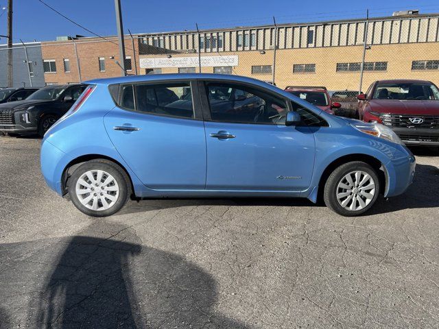 2014 Nissan Leaf S