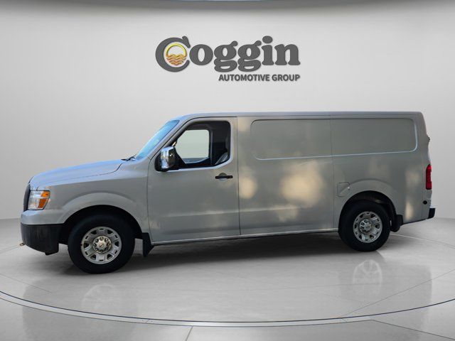 2014 Nissan NV SV