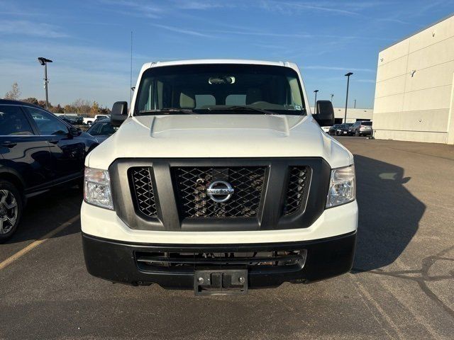 2014 Nissan NV SV