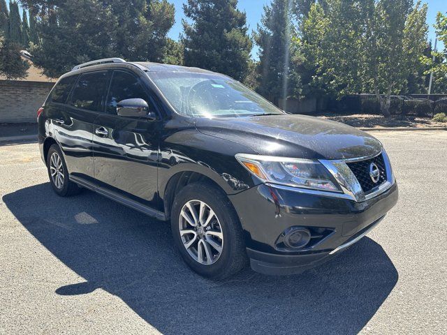 2014 Nissan Pathfinder SV