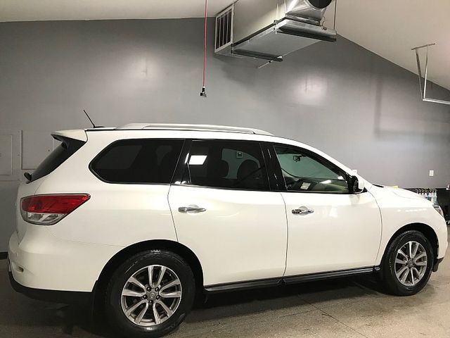 2014 Nissan Pathfinder SV