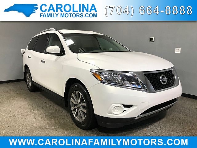 2014 Nissan Pathfinder SV