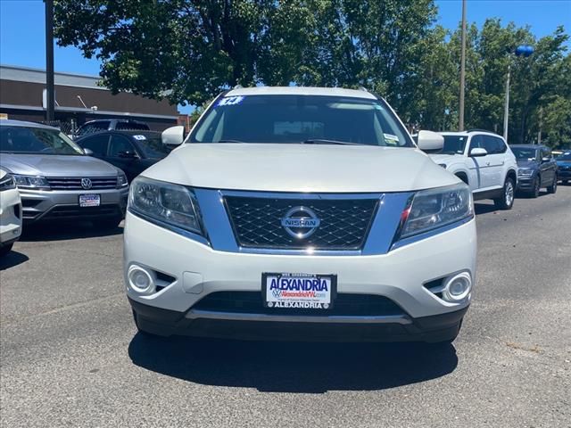 2014 Nissan Pathfinder SV