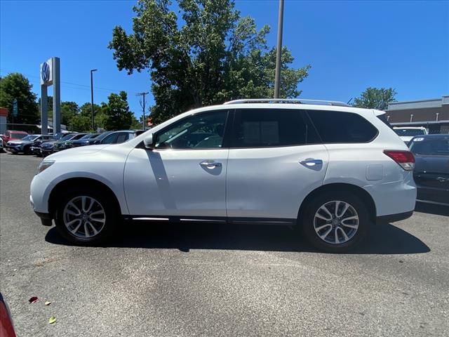 2014 Nissan Pathfinder SV