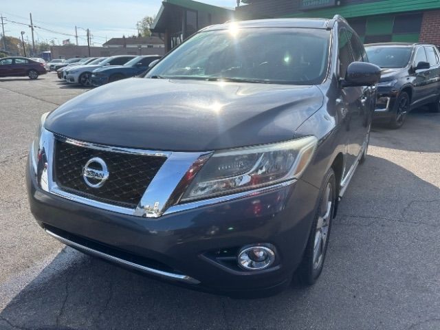 2014 Nissan Pathfinder Platinum