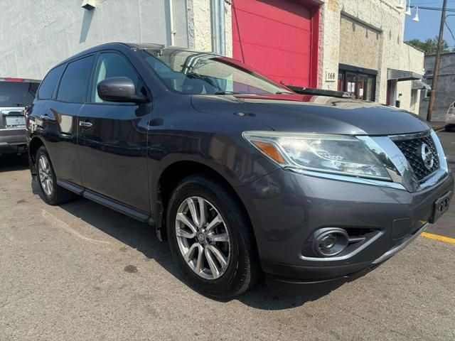 2014 Nissan Pathfinder S