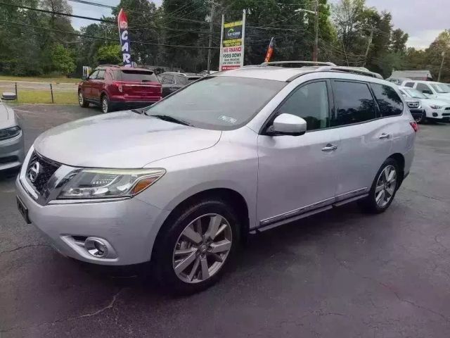 2014 Nissan Pathfinder Platinum