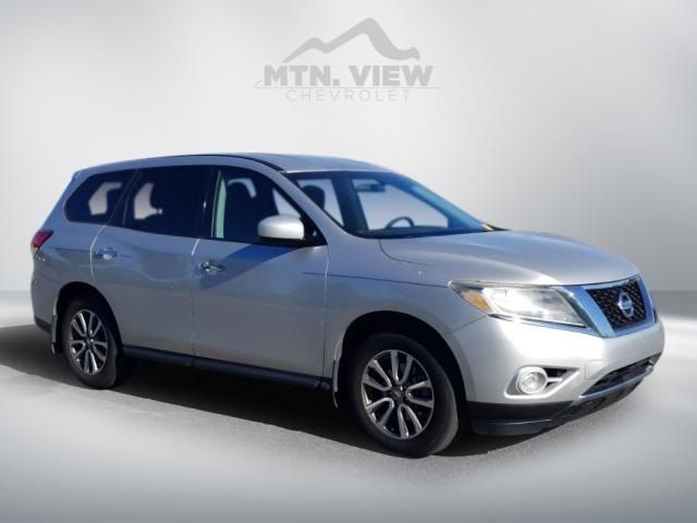 2014 Nissan Pathfinder S