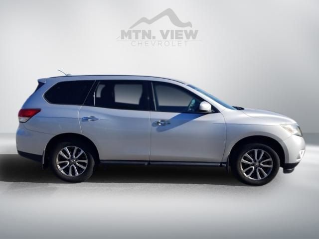 2014 Nissan Pathfinder S