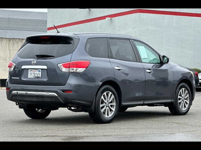 2014 Nissan Pathfinder S