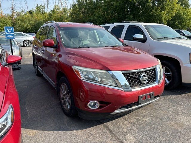 2014 Nissan Pathfinder SL